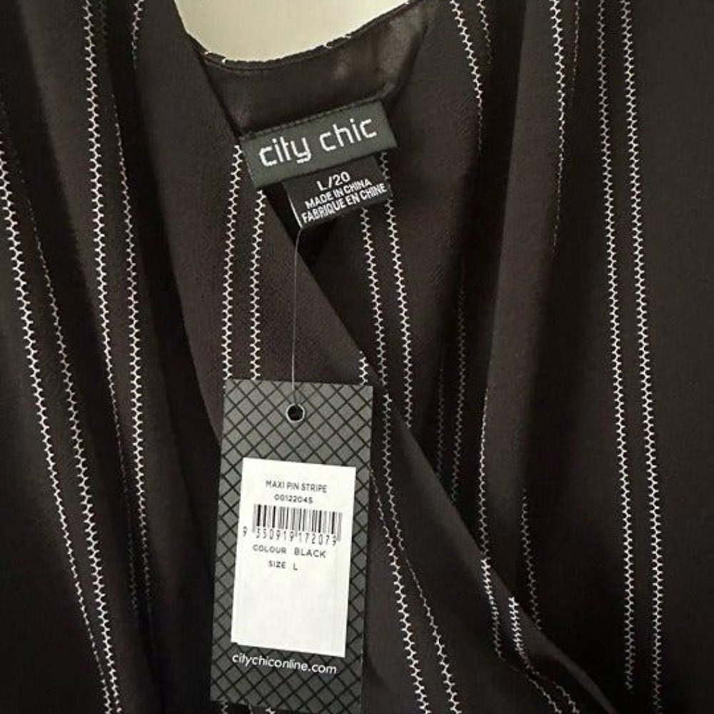 City‎ Chic Black Maxi Pin Stripe Dress Sleeveless V-Neck Belted Plus Size L 20 - Picture 3 of 4
